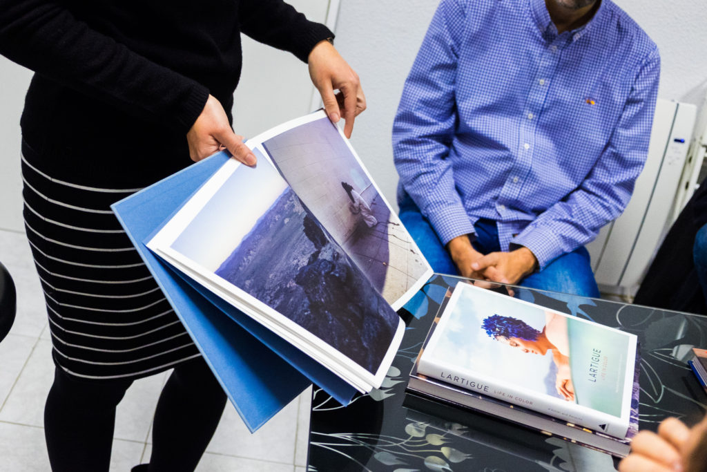 Reunión fotolibro en Apertura