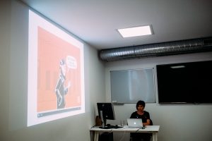 Elena Pedrosa charla en Apertura