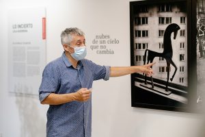 Inauguración Nubes De Un Cielo Que No Cambia de Ricky Dávila_03