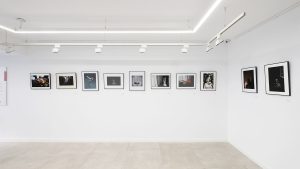 Fotografía de la exposición X Concurso APERTURA en la Sala Desenfocada